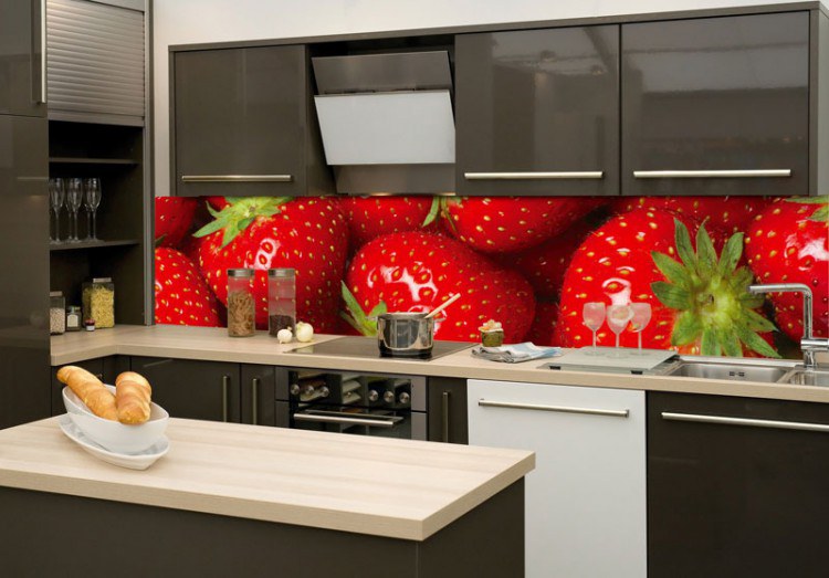 Samolepící fototapety - Na kuchyňskou linku - Fototapeta na kuchyňskou linku Jahody KI-260-025, 260x60 cm Fototapeta na kuchyňskou linku Jahody KI-260-025, 260x60 cm - Na kuchyňskou linku