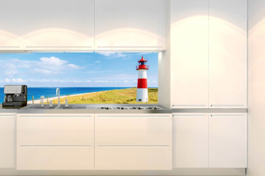 Samolepicí fototapeta do kuchyně KI-180-119 Maják na pláži | 180 x 60 cm - Na kuchyňskou linku